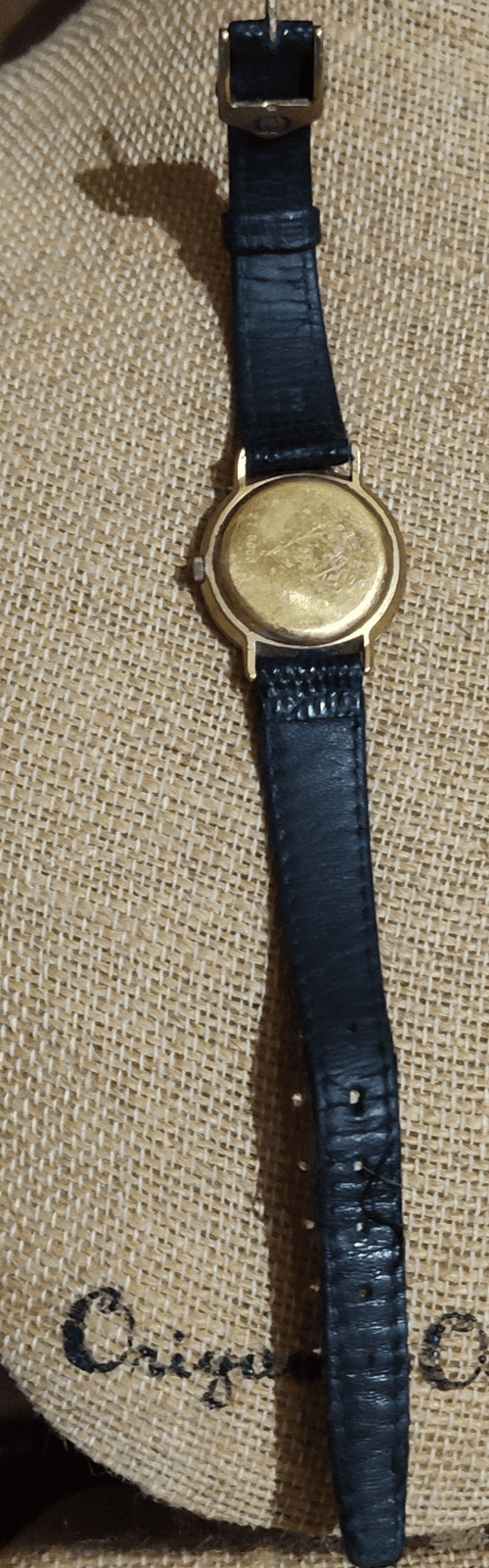 Vintage Gucci 3001L Gold Dial Quartz Women's Watch Swiss Made Lizard band - Thumbnail 3