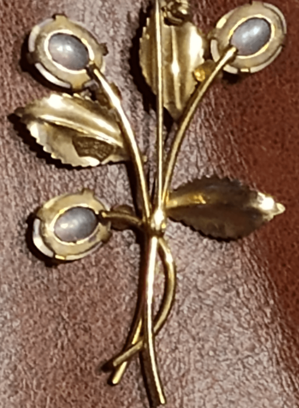 Vtg Signed Van Dell 12k Gold Filled brooch - Thumbnail 2