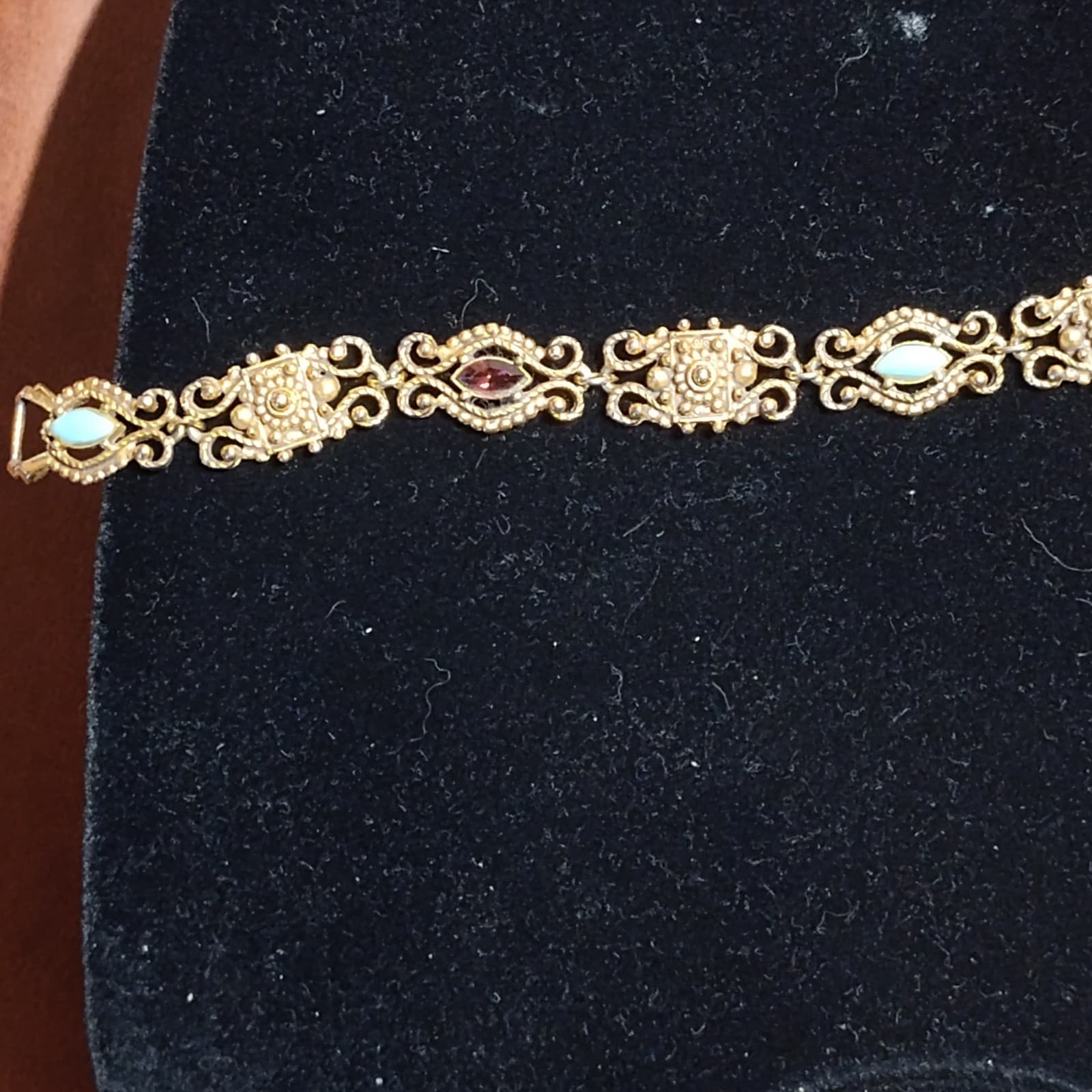 Vintage Florenza Rhinestone Goldtone Bracelet - Thumbnail 3