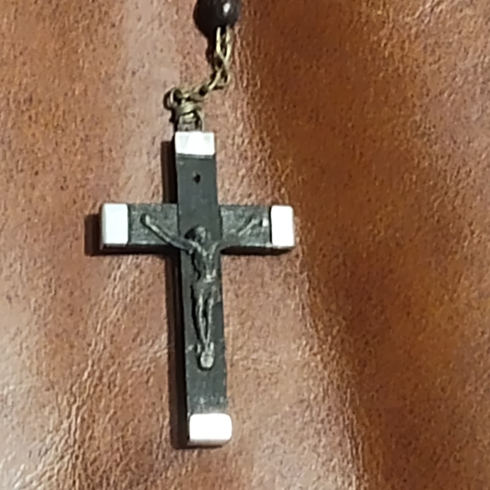 Vtg Freach Christian Rosary black wood/sliver middle cross - Thumbnail 2