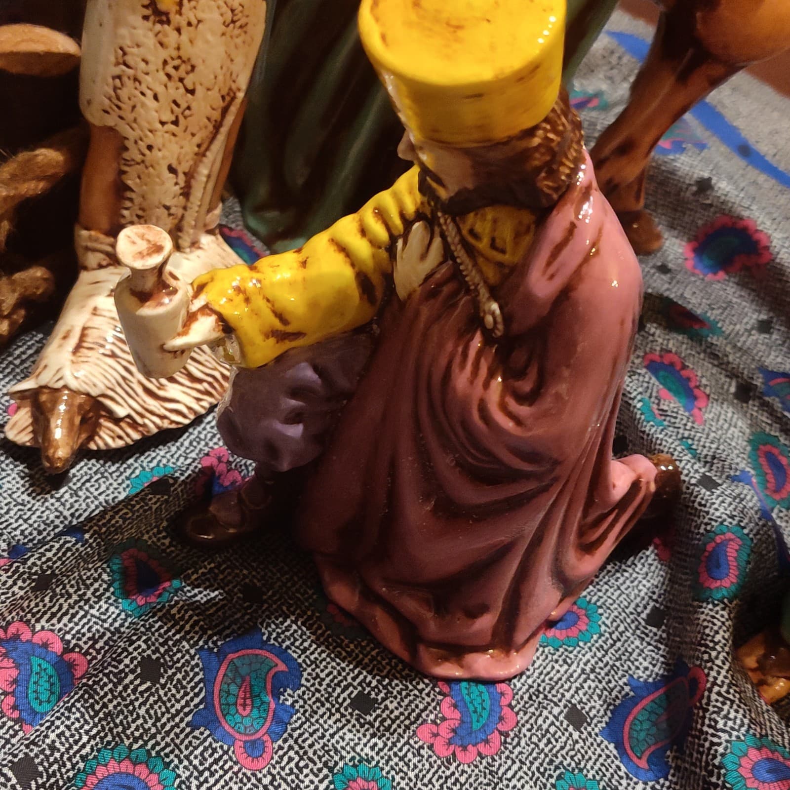 14pc. Vtg 1989 lambert nativity w/Stand - Thumbnail 6