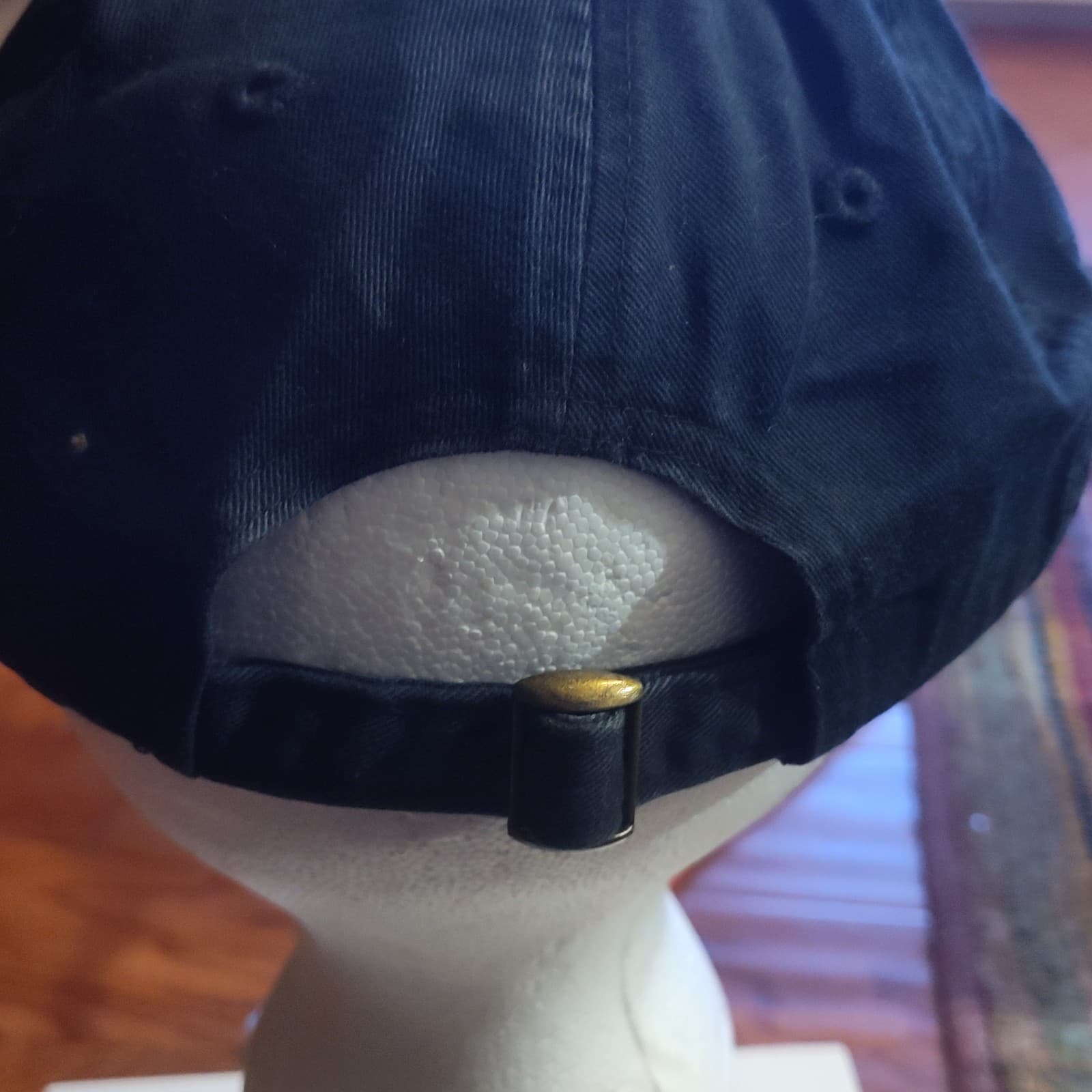 Castrol Syntec Race cap W/Racers Signatures - Thumbnail 2