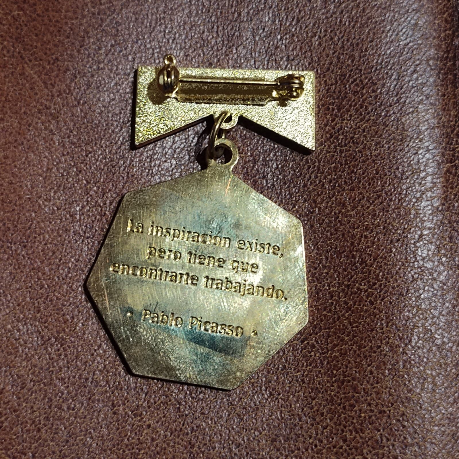 Spanish National Honor Society/Awards & Scholarships pin - Thumbnail 3