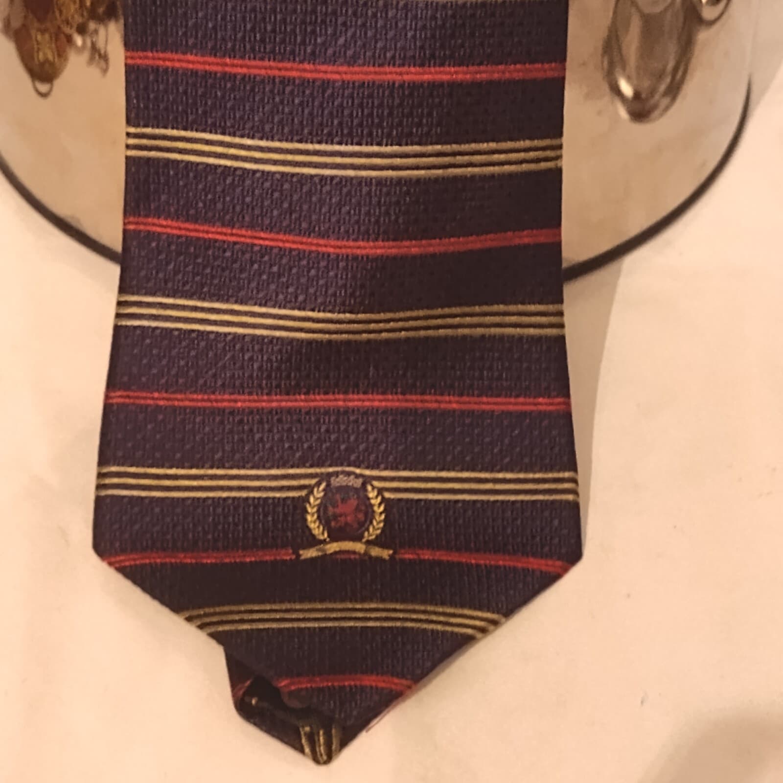 vintage Tommy Hilfiger men's tie - Thumbnail 2