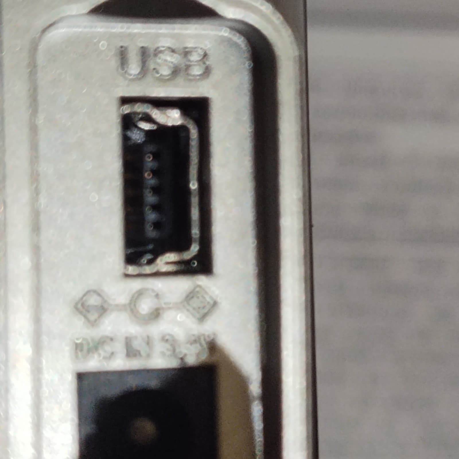 Olympus Camedia D-395 3.2MP Digital Compact Camera, XD Picture Card 256 MB EUC - Thumbnail 7