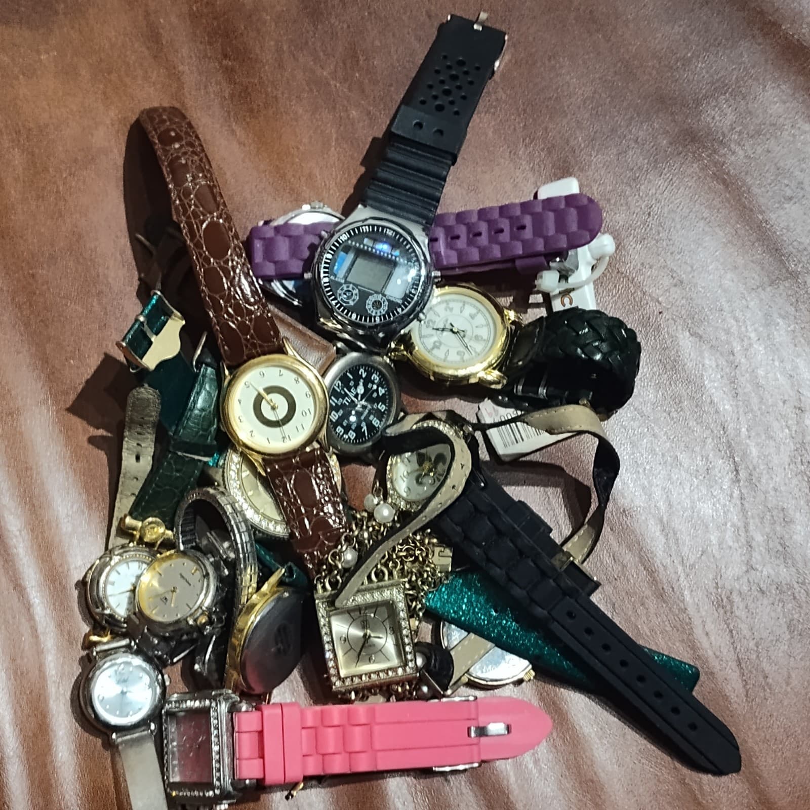 A Set of Mix watches - Image 1