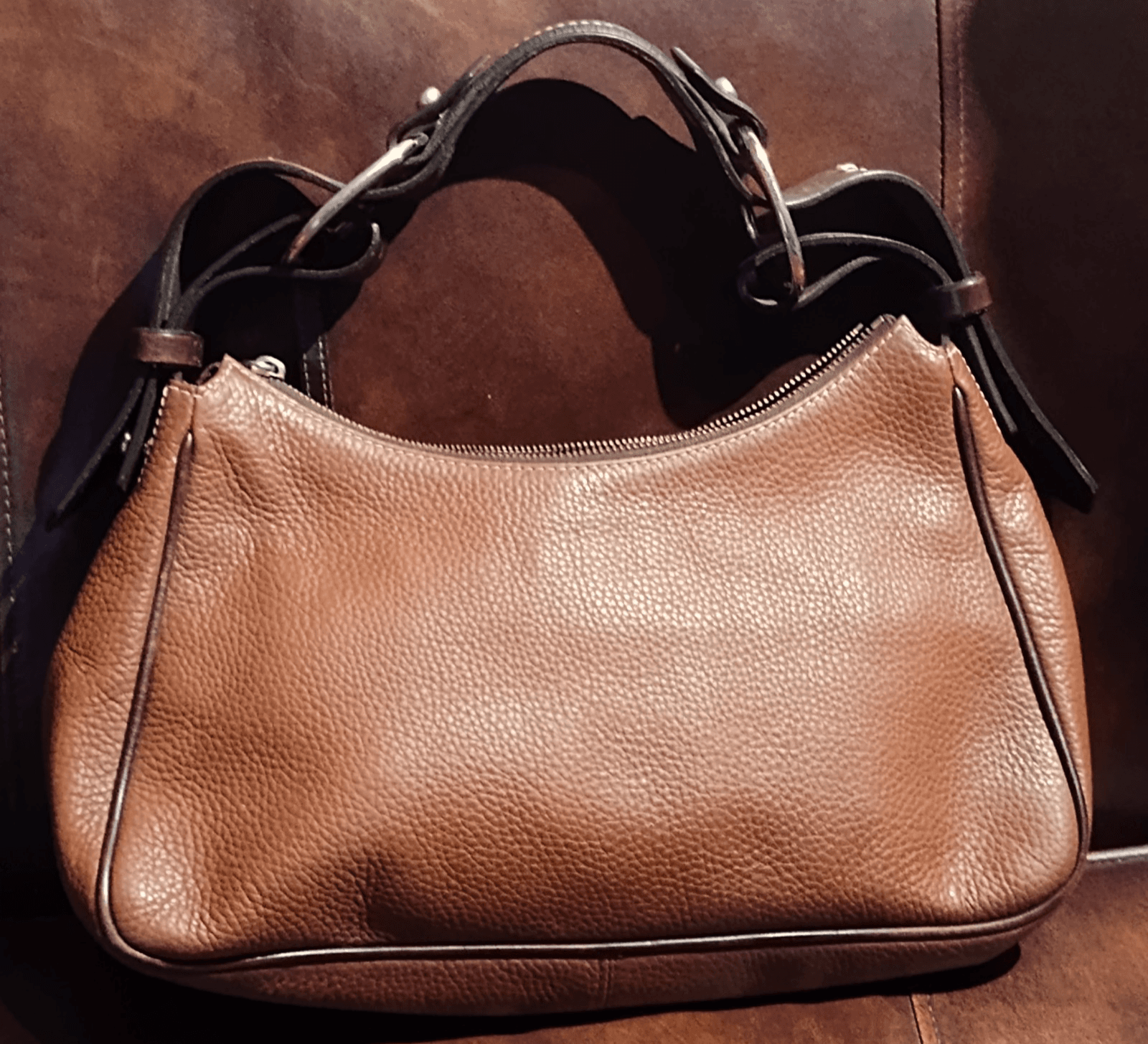 Dooney & Bourke Brown Leather Boho Baguette Shoulder Bag Embossed Logo - Thumbnail 2