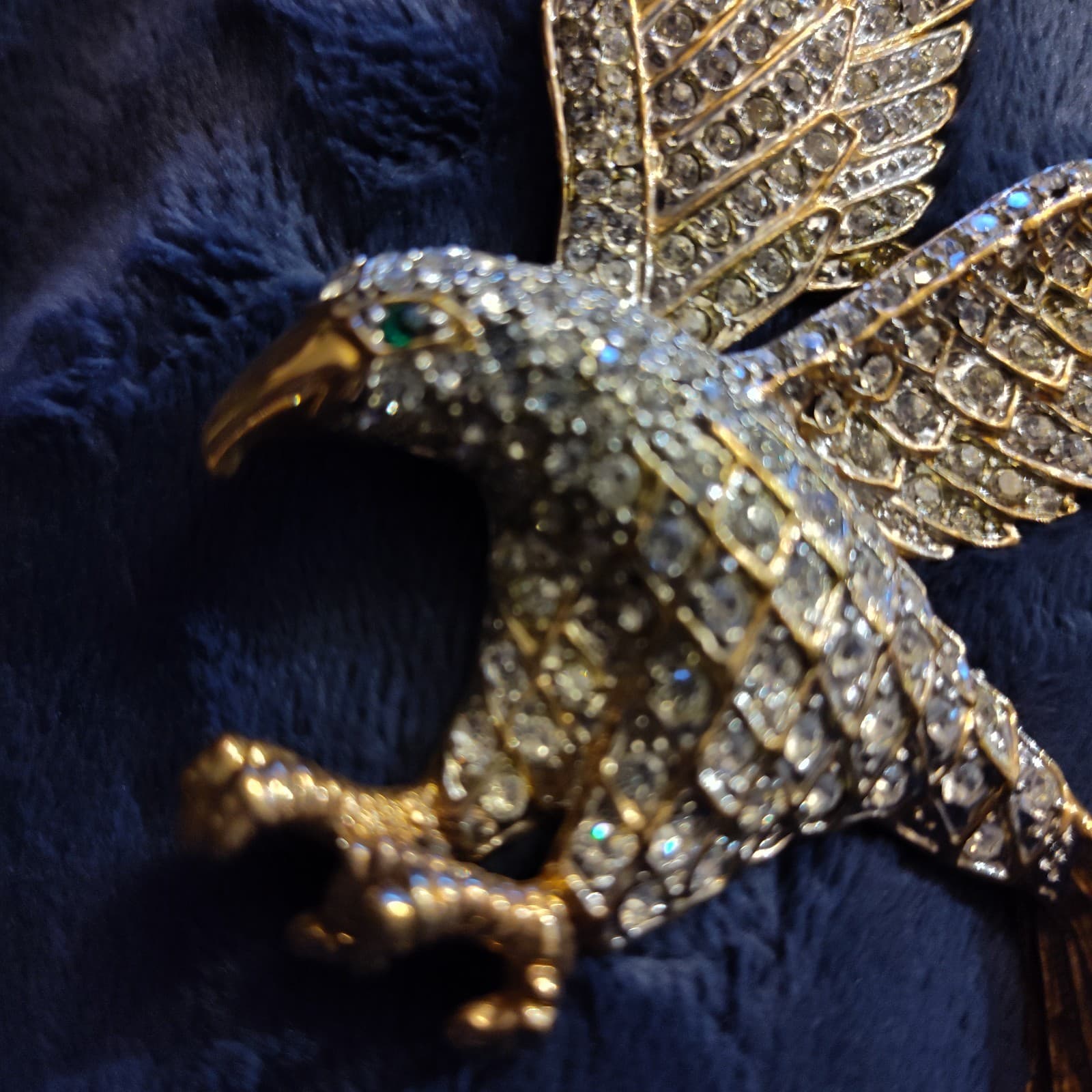 Neiman Marcus - This Eagle Brooch Is A Statement Piece. 5-1/4 X 5 - Thumbnail 4