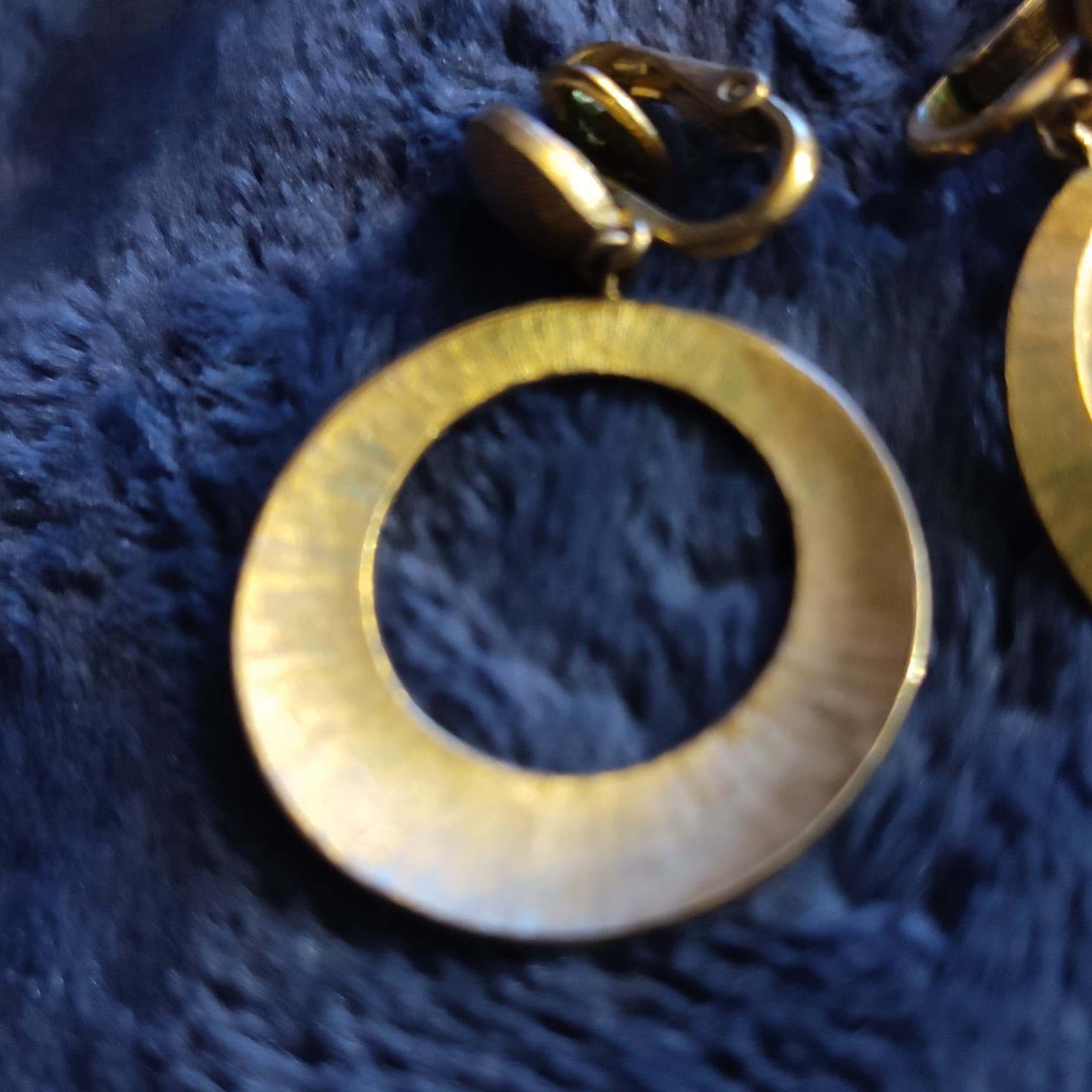 Crown Trifari Gold Dangle Hoop clipon Earrings - Thumbnail 3