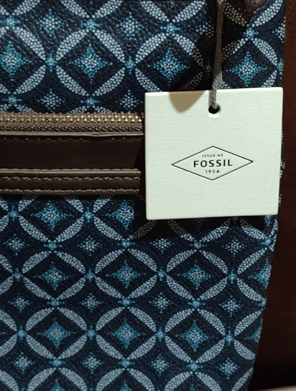 Vtg Leather Fossil handbag Tessa Crossbody blue woven braided pattern - Thumbnail 3