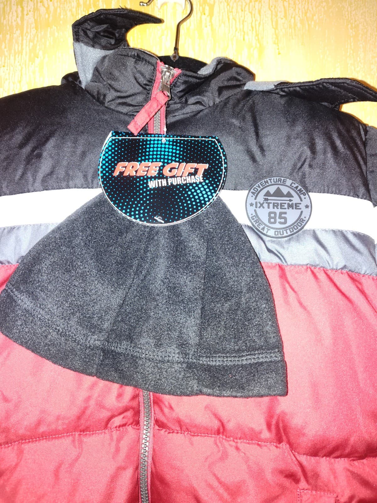 Xtreme Boys Puffer Winter Coat M with Hat Cap New Puffer Jacket Red/Gray - Thumbnail 8