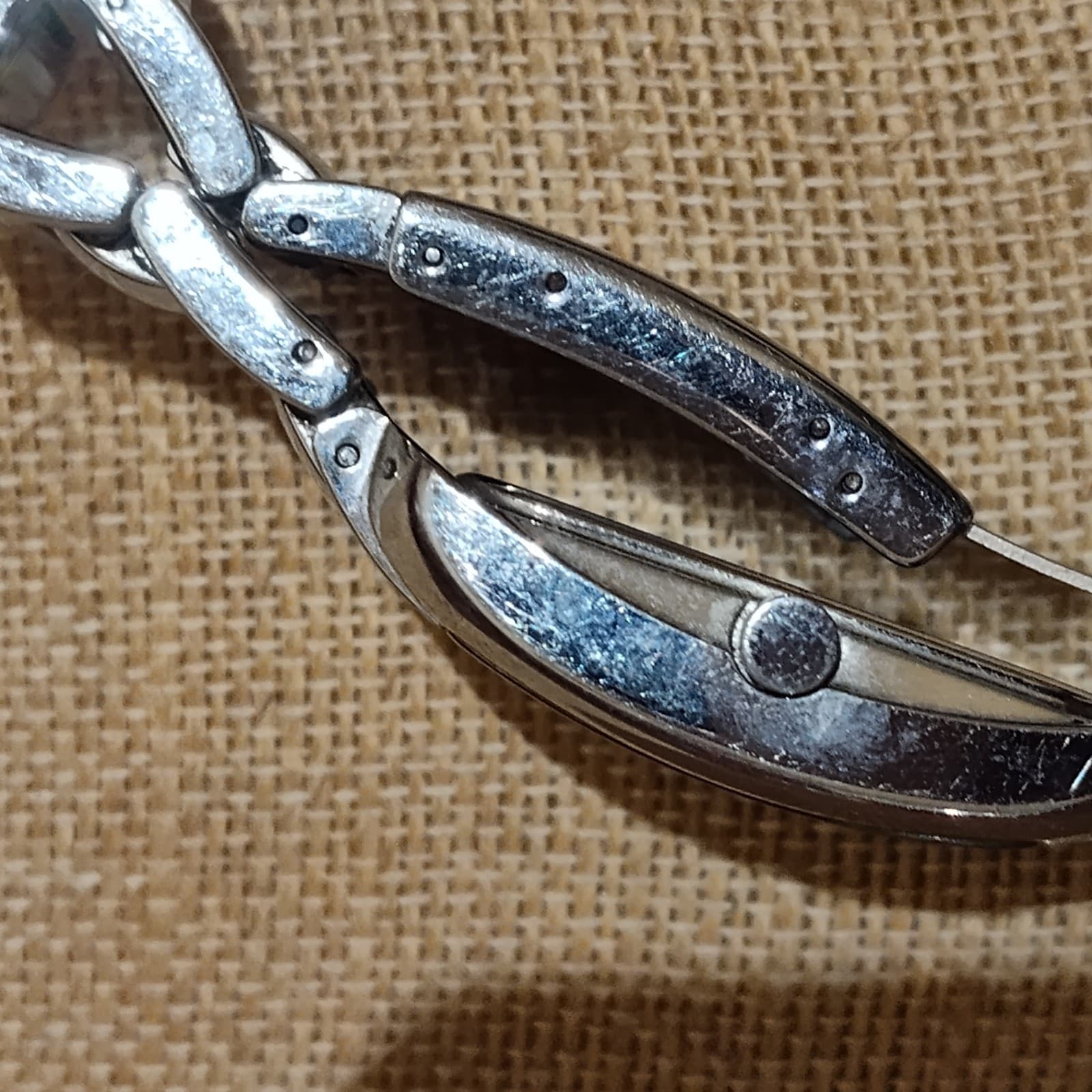 FOSSIL MEN'S STAINLESS STEEL WATER RESISTANT 5ATM BLACK DIAL RECTANGLE - Thumbnail 6