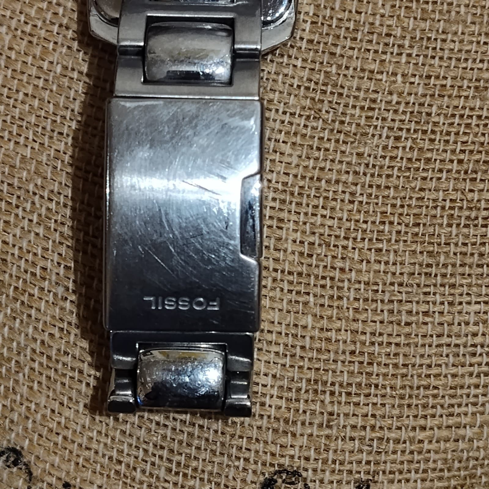 FOSSIL MEN'S STAINLESS STEEL WATER RESISTANT 5ATM BLACK DIAL RECTANGLE - Thumbnail 4