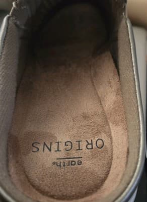 Earth Origins Perforated Leather Slip-On Clog Mule Emilia Platinum Sz 6.5 W NEW - Thumbnail 5