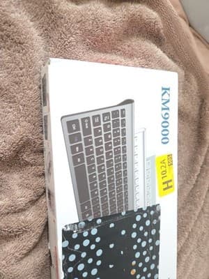 Wireless Bluetooth Keyboard 78-Key Compatible with iOS, MacOS, Android, Windows - Image 1
