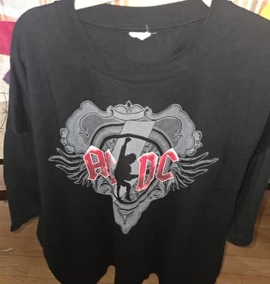 AC/DC Black Ice World Tour 2008/09 Size 3X Cities on Back Barely Worn Anvil - Thumbnail 2