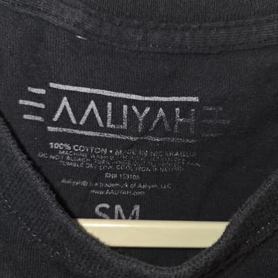 Aaliyah Graphic Band T-Shirt R&B Music Tee Size SM 100% Cotton Collectible Black - Thumbnail 2