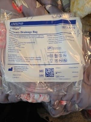 3 Amsino Amsure Urinary Drainage Bags - 2000mL - Image 1