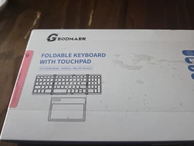 GEODMAER Foldable Bluetooth Keyboard - Image 1