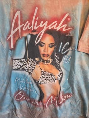 Aliyah One In A Million More Than Women Tie Die Tshirt Size Large Women's - Thumbnail 2