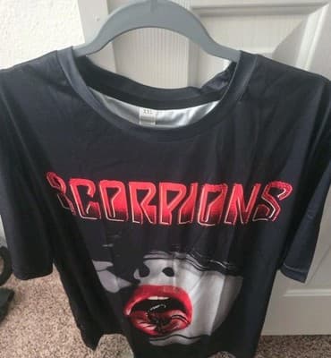 The Scorpions Short Sleeve T-Shirt Size XXL 100% Polyester. - Thumbnail 2