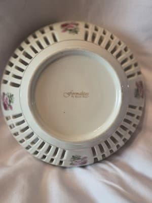 Vintage Formalities Baum Bros Victorian Rose Reticulated Gilt Edge 8 in Bowl - Thumbnail 2