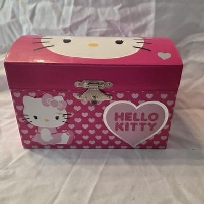 2012 Sanrio Hello Kitty Musical Wind-Up Jewelry Storage Chest Box Mint Cond - Thumbnail 2