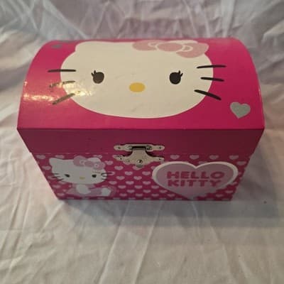 2012 Sanrio Hello Kitty Musical Wind-Up Jewelry Storage Chest Box Mint Cond - Thumbnail 3