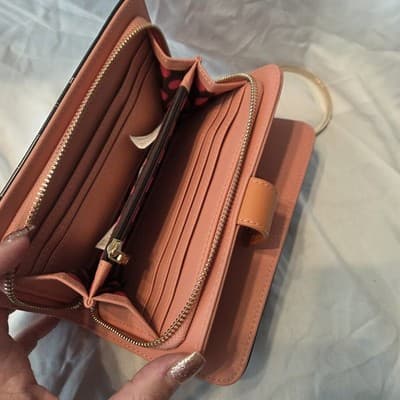 NICOLE LEE WALLET BIFOLD WALLET WRISTLET "JOURNEY OF STEPHANIE" RFIDNICOLE... - Thumbnail 6