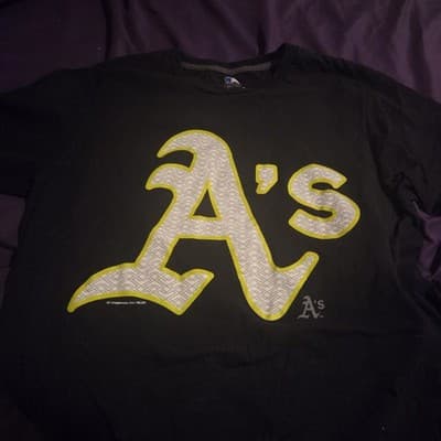 Oakland Athletics t shirt medium short sleeve adult unisex 100% Cotton* - Thumbnail 2