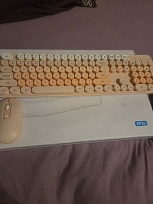 Wireless Keyboard And Mouse Combo Model: PC403A - Thumbnail 5