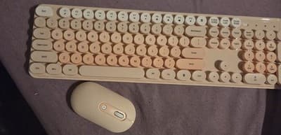 Wireless Keyboard And Mouse Combo Model: PC403A - Thumbnail 3
