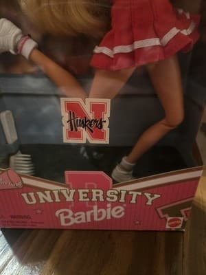 New Vintage 1996 University Barbie Nebraska Huskers Cheerleader Doll #17193 NIB - Thumbnail 3