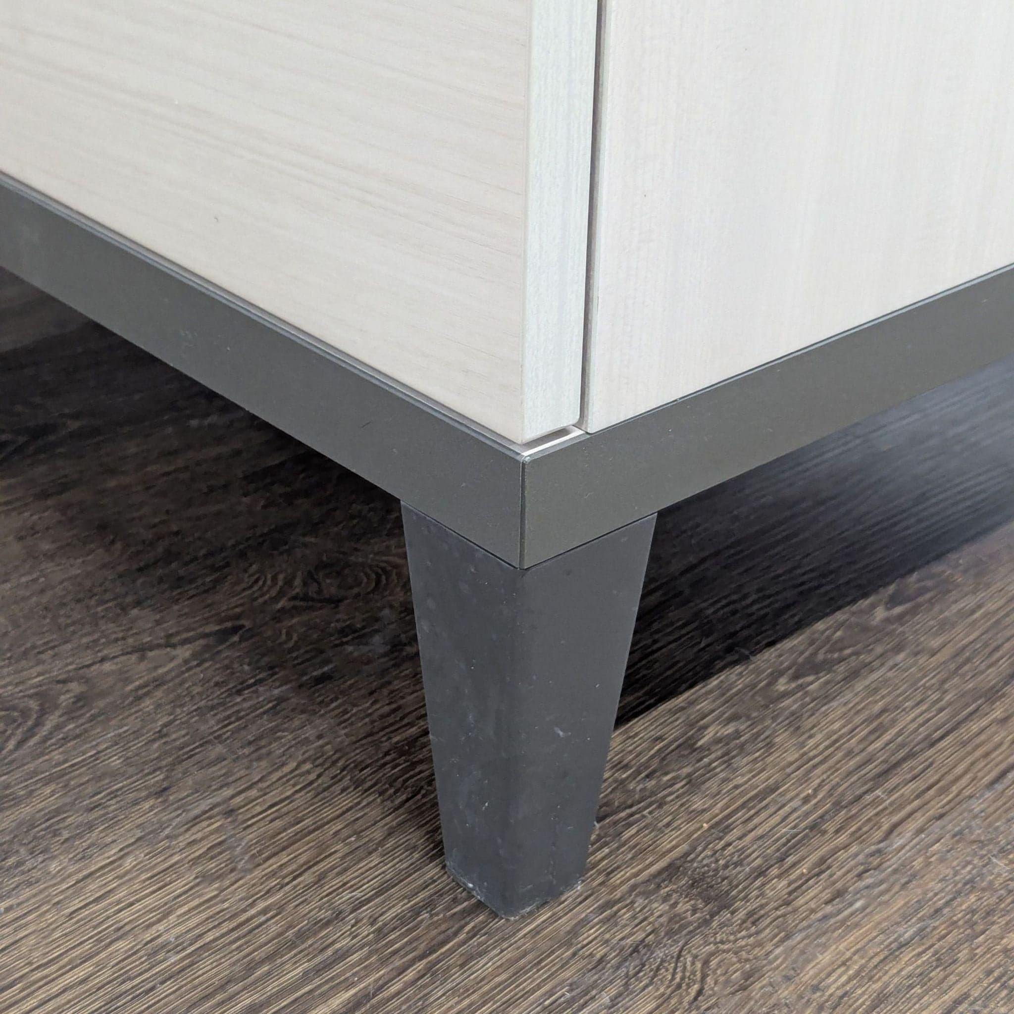 Alf + DaFre Mont Blanc Modern 5-Drawer Dresser in Light Wood Finish - Thumbnail 8