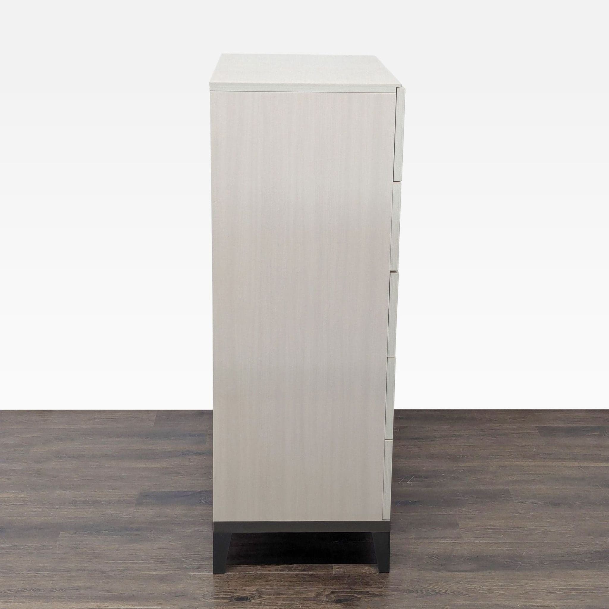 Alf + DaFre Mont Blanc Modern 5-Drawer Dresser in Light Wood Finish - Thumbnail 3