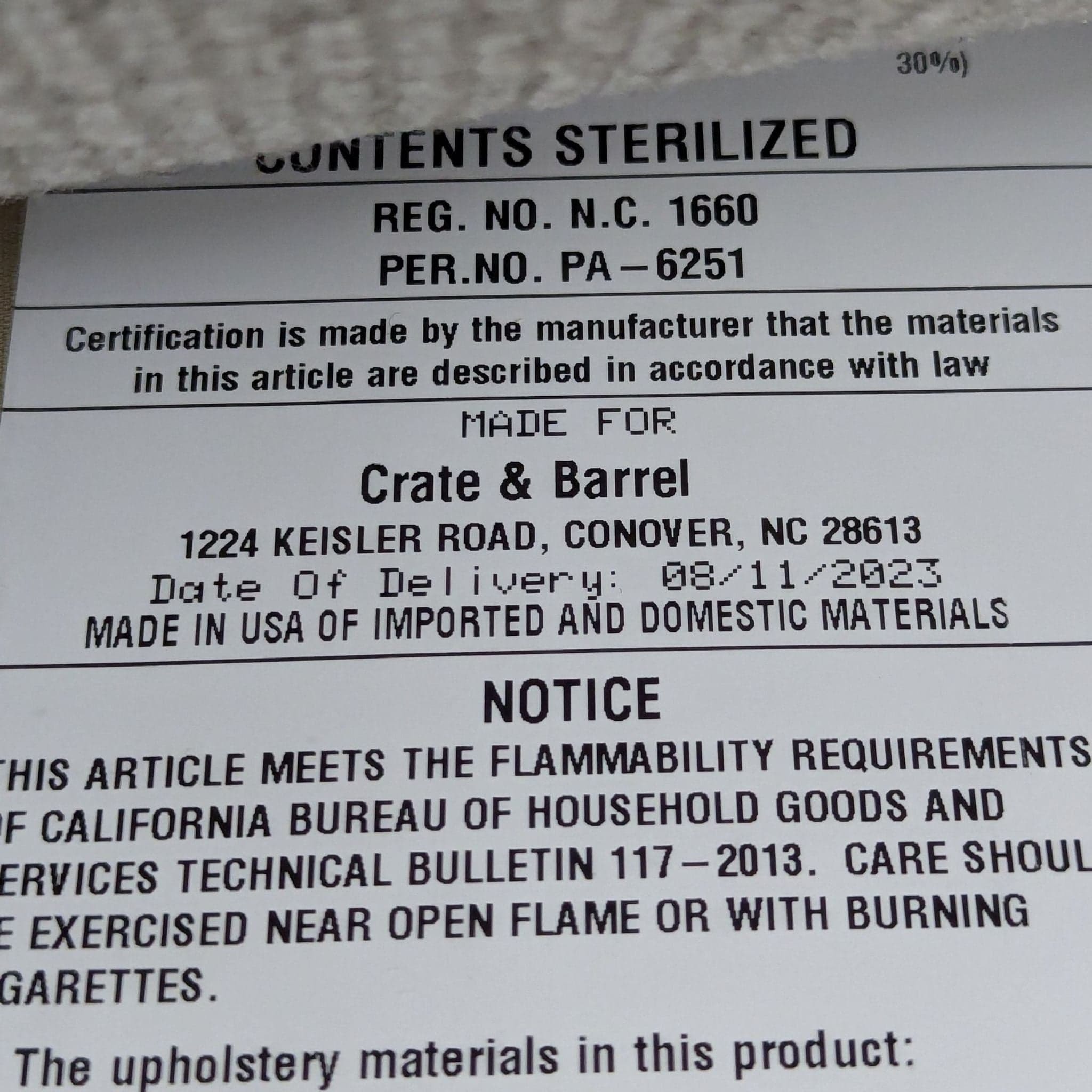 Crate & Barrel Lounge Modern 3-Seat Sofa - Thumbnail 6