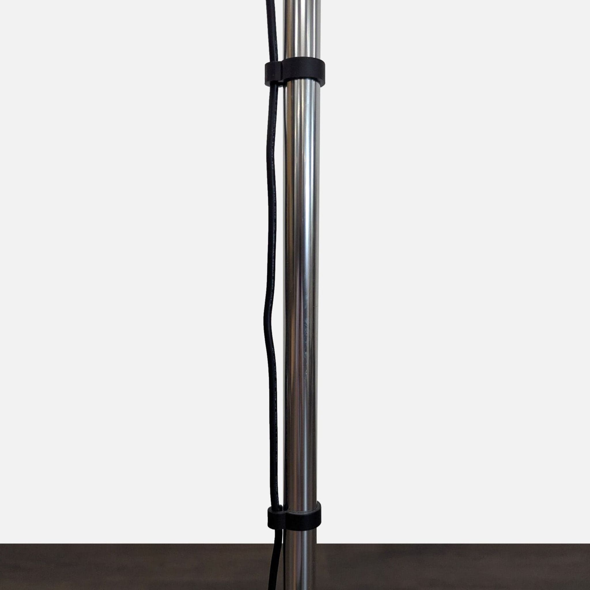 Artemide Tolomeo Adjustable Silver Floor Lamp – Modern Task Lighting - Thumbnail 6