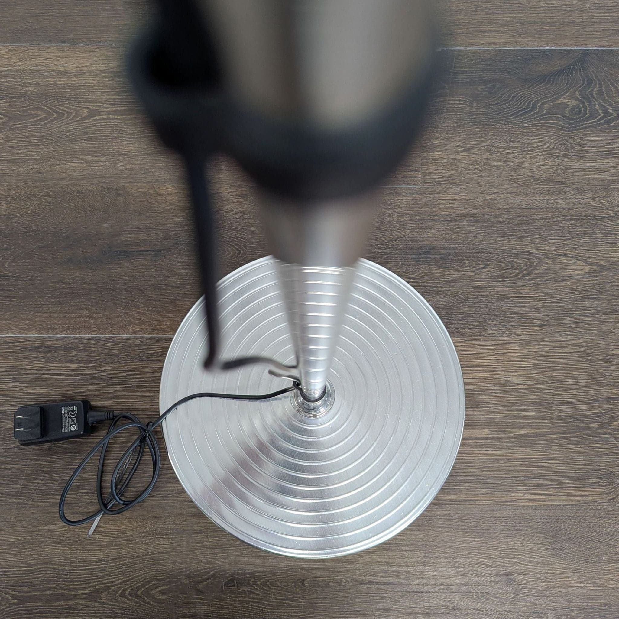 Artemide Tolomeo Adjustable Silver Floor Lamp – Modern Task Lighting - Thumbnail 7