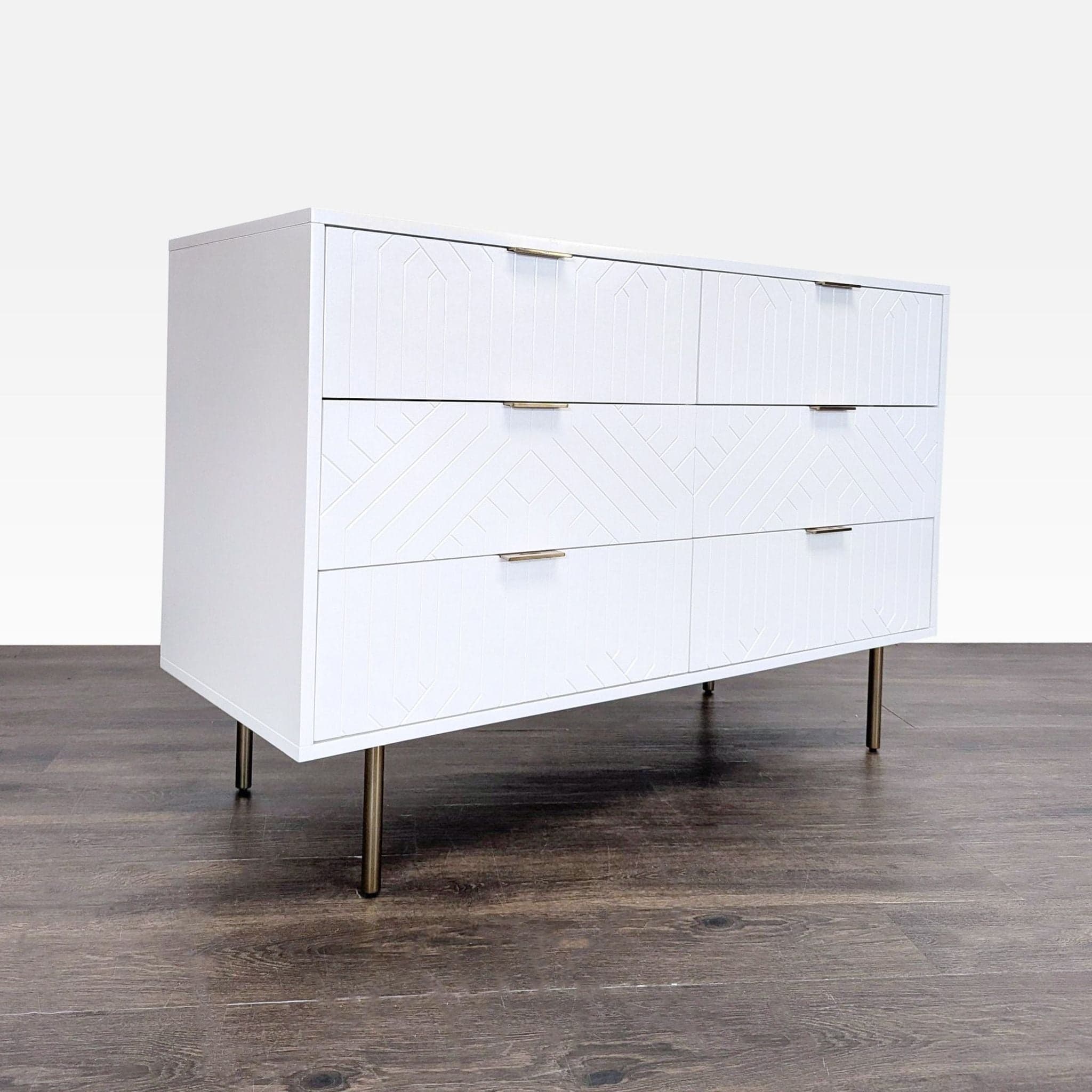 Pottery Barn Teen Jennings Modern White 6-Drawer Dresser with Brass Legs - Thumbnail 4