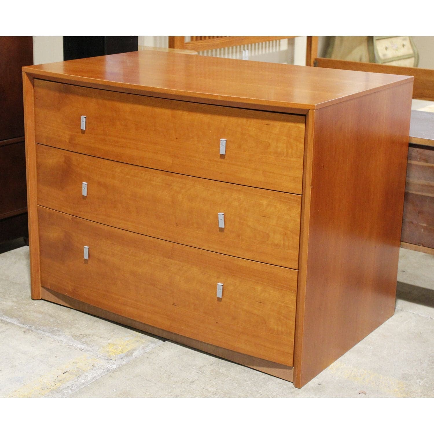Cherry Finish 3 Drawer Chest - Cherry - Thumbnail 4