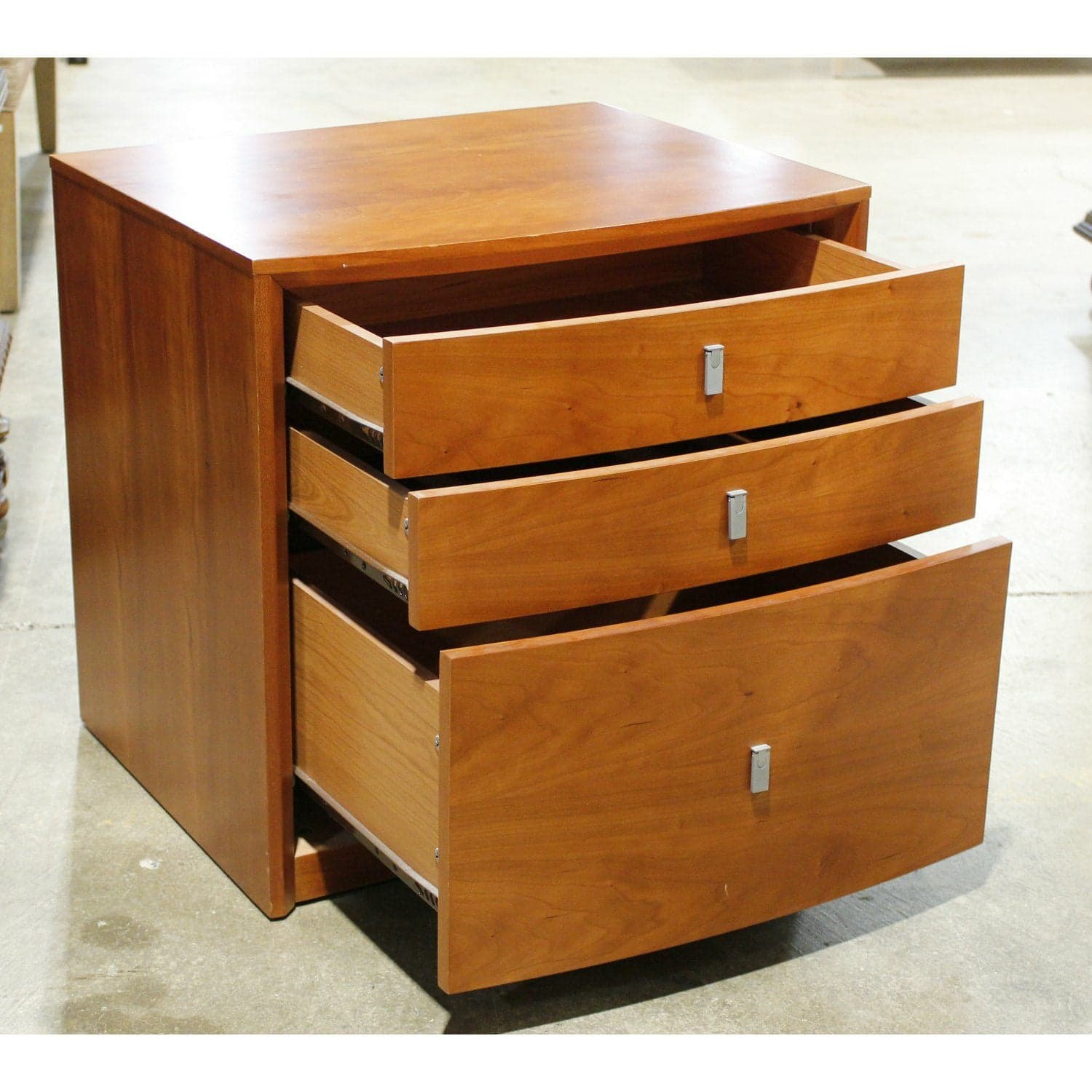 Cherry Finish 3 Drawer Nightstand - Cherry - Thumbnail 2