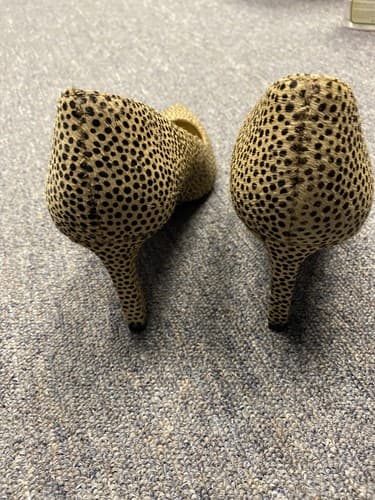 Women's Vince Camuto Natural Spotted Calf Hair Pointed Toe Heels Size 8.5 - Thumbnail 6