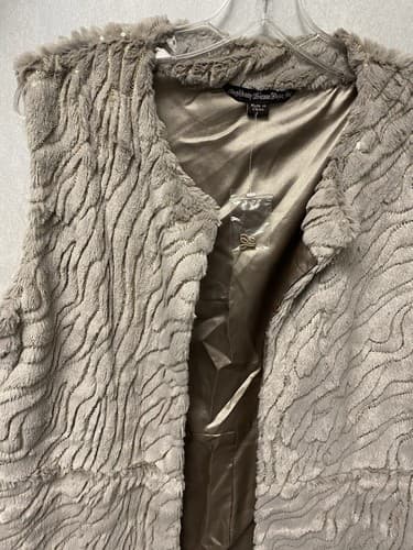 Mushka Sienna Rose Grey Faux Rabbit Fur Gold Sequin Long Vest Furrier Hooks Sz L - Thumbnail 2