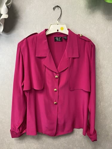 Vintage YL Studio 100% silk Pink Size 12 gold buttons With Cuffs - Image 1