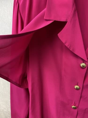 Vintage YL Studio 100% silk Pink Size 12 gold buttons With Cuffs - Thumbnail 3