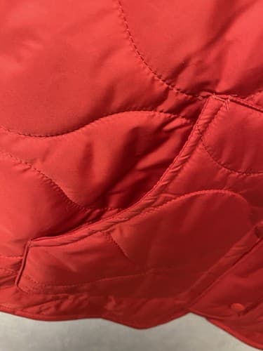 Croft & Barrow Red Vest Women Mock Neck Sleeveless Full Zip Quilted Sz Med - Thumbnail 3