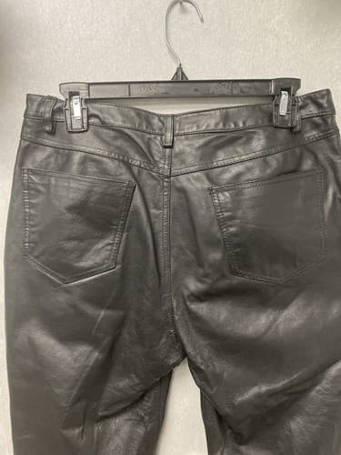 MetroStyle Women's Black Leather Pants Size 8T - Thumbnail 9
