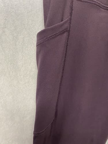 Zyia Active Brilliant Pocket High Rise Crop Capri Leggings Wine Plum Size 8-10 - Thumbnail 4