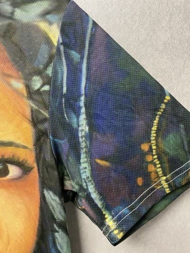 Blue Multi T-shirt Size Large - Thumbnail 4