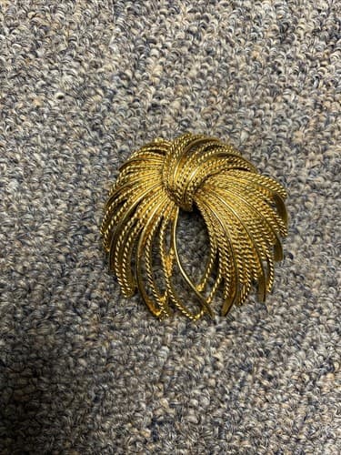 Vintage Monet Brooch Gold Tone - Image 1